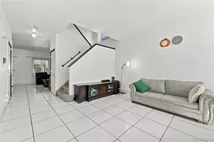 10987 Eagle Creek Pkwy, Commerce City, CO 80022 - Photo 3