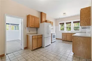5622 Zephyr St, Arvada, CO 80002 - Photo 13