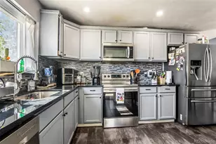 9360 Nagel Dr, Thornton, CO 80229 - Photo 5