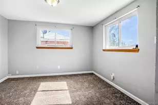 9360 Nagel Dr, Thornton, CO 80229 - Photo 9