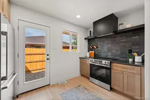 3660 Grape St, Denver, CO 80207 - Photo 7