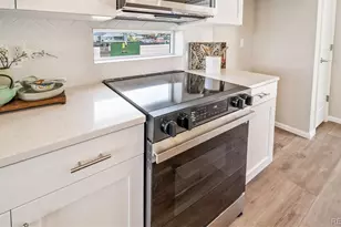 10031 Revere Ct, Commerce City, CO 80022 - Photo 5