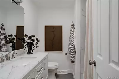 563 Jamaica Street, Aurora, CO 80010 - Photo 19