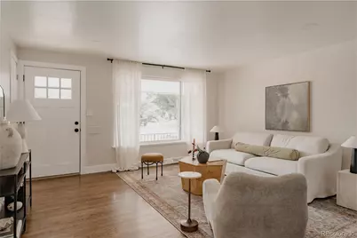 563 Jamaica Street, Aurora, CO 80010 - Photo 3