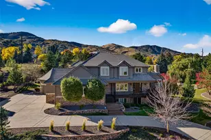 33 Golden Eagle Ln, Littleton, CO 80127 - Photo 3