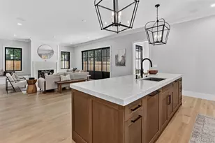 711 S Vine, Denver, CO 80209 - Photo 5