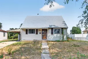 10831 Lowry Pl, Aurora, CO 80010 - Photo 1