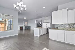 9781 Cantabria Point, Lone Tree, CO 80124 - Photo 15