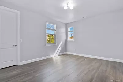 9781 Cantabria Point, Lone Tree, CO 80124 - Photo 27