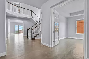 9781 Cantabria Point, Lone Tree, CO 80124 - Photo 3