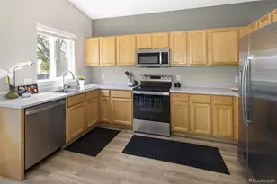 3528 S Ceylon Way, Aurora, CO 80013 - Photo 9