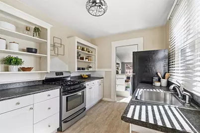 1568 Clinton Street, Aurora, CO 80010 - Photo 7