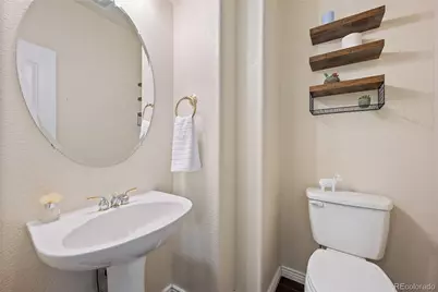 22426 E Roxbury Place, Aurora, CO 80016 - Photo 21