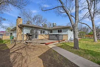 1042 S Holland Court, Lakewood, CO 80226 - Photo 5