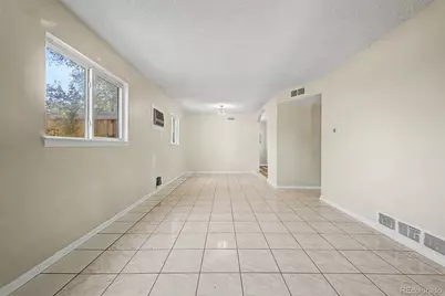 1042 Yuba Street, Aurora, CO 80011 - Photo 5