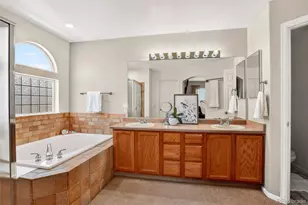 20395 E 49th Ave, Denver, CO 80249 - Photo 23