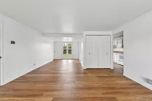 729 Havana St, Aurora, CO 80010 - Photo 5