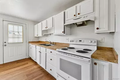 729 Havana Street, Aurora, CO 80010 - Photo 13