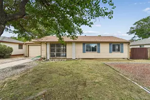 729 Havana St, Aurora, CO 80010 - Photo 1