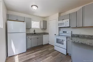 7855 Newport St, Commerce City, CO 80022 - Photo 11