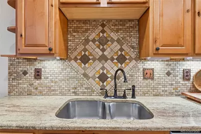 8464 Everett Way #B, Arvada, CO 80005 - Photo 15