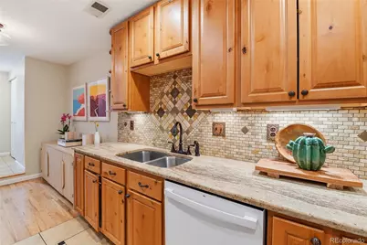 8464 Everett Way #B, Arvada, CO 80005 - Photo 17
