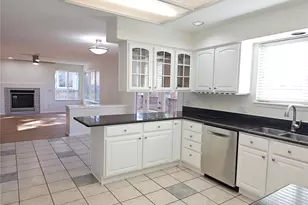 10607 Clarke Farms Dr, Parker, CO 80134 - Photo 9