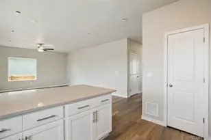 48175 Shetland Dr, Bennett, CO 80102 - Photo 11