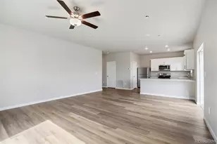 48175 Shetland Dr, Bennett, CO 80102 - Photo 5