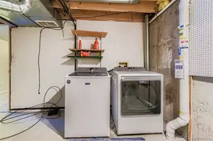 2109 E Phillips Pl, Centennial, CO 80122 - Photo 25