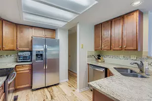 2109 E Phillips Pl, Centennial, CO 80122 - Photo 9