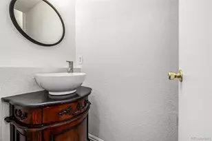 2780 S Cathay Ct, Aurora, CO 80013 - Photo 25