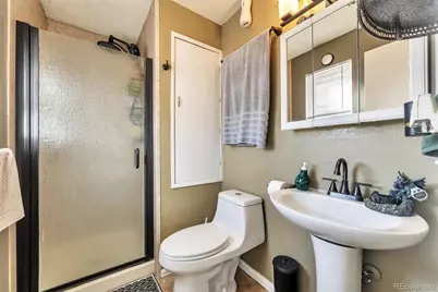 15074 E Bails Place, Aurora, CO 80012 - Photo 19