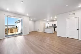 4729 N Valdai Ct, Aurora, CO 80119 - Photo 7