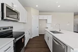 2817 Mosker St, Strasburg, CO 80136 - Photo 3