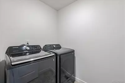 21891 E 7th Avenue, Aurora, CO 80018 - Photo 17