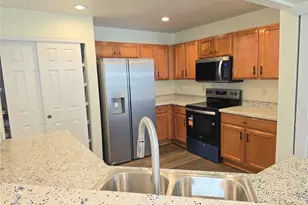 5875 N Biscay St, Denver, CO 80249 - Photo 9