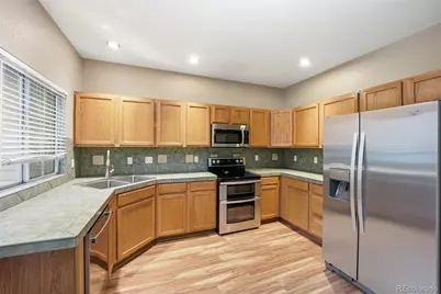 9976 E Hawaii Place, Aurora, CO 80247 - Photo 9