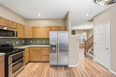 9976 E Hawaii Place, Aurora, CO 80247 - Photo 11