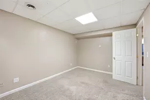 9976 E Hawaii Pl, Aurora, CO 80247 - Photo 21