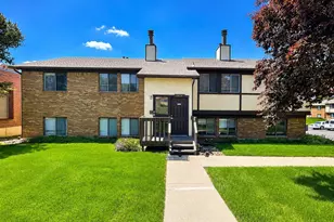 2627 E Uintah, Colorado Springs, CO 80909 - Photo 1