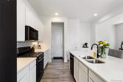 21405 E 59th Drive, Aurora, CO 80019 - Photo 13