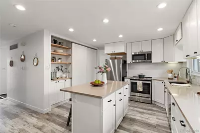 7063 E Warren Drive, Denver, CO 80224 - Photo 9