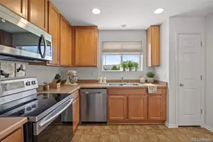 19171 E 58th Ave, Denver, CO 80249 - Photo 9