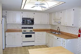 13952 E Marina Dr, Aurora, CO 80014 - Photo 7