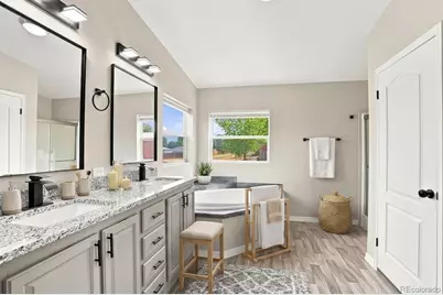 302 Apache Place, Lochbuie, CO 80603 - Photo 11