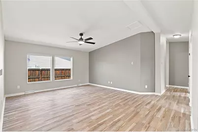 302 Apache Place, Lochbuie, CO 80603 - Photo 19