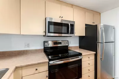 336 N Grant Street #303, Denver, CO 80203 - Photo 9