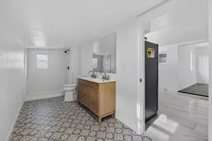 137 Hazel Ct, Denver, CO 80219 - Photo 19