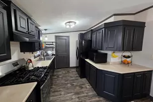 11481 Hot Springs, Longmont, CO 80504 - Photo 25